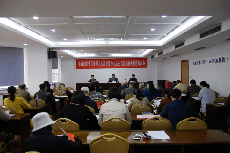 大会赞助商：51talk无忧英语